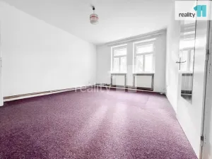Pronájem bytu 2+1, Chropyně, náměstí Svobody, 75 m2