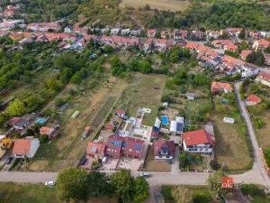 Prodej rodinného domu, Pozořice, U školy, 466 m2