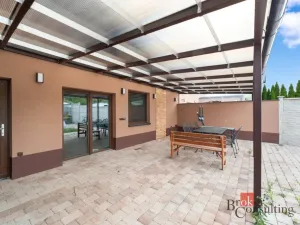 Prodej rodinného domu, Pozořice, U školy, 466 m2