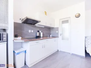 Prodej apartmánu, Staré Město - Stříbrnice, 450 m2