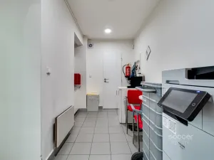 Pronájem obchodního prostoru, Praha - Dejvice, Jugoslávských partyzánů, 58 m2