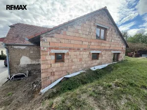 Prodej rodinného domu, Výčapy, 240 m2