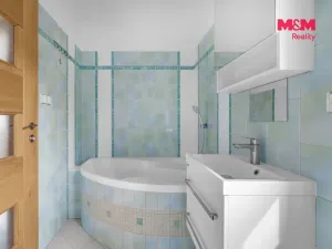 Prodej rodinného domu, Dašice - Pod Dubem, 100 m2