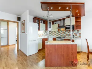 Pronájem bytu 3+kk, Praha - Prosek, Cihlářská, 74 m2