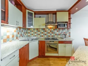 Pronájem bytu 3+kk, Praha - Prosek, Cihlářská, 74 m2