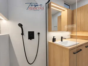 Pronájem bytu 2+1, Prostějov, Svatoplukova, 61 m2