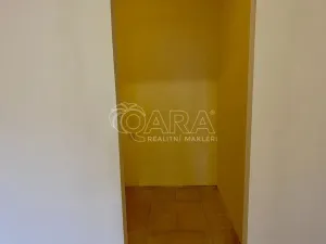 Pronájem atypického bytu, Praha - Řepy, Podkrkonošských tkalců, 38 m2