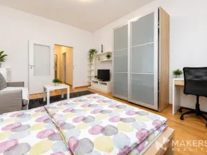 Prodej atypického bytu, Praha - Smíchov, Plzeňská, 190 m2