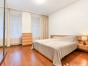 Prodej atypického bytu, Praha - Smíchov, Plzeňská, 190 m2