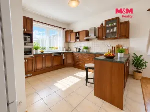 Pronájem rodinného domu, Pletený Újezd, Partyzánská, 176 m2