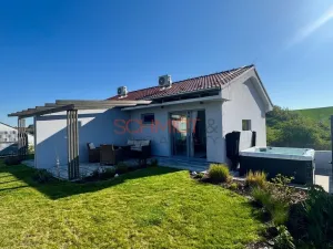 Prodej ubytování, Valtice, Polní, 161 m2