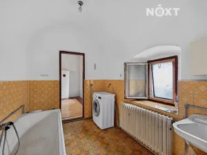 Prodej rodinného domu, Kožlany, Pražská, 200 m2