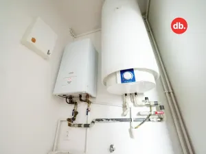 Prodej bytu 1+1, Karlovy Vary, Jabloňová, 45 m2
