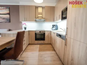 Prodej bytu 3+kk, Holubice, 80 m2