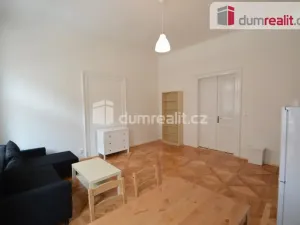Pronájem bytu 2+kk, Praha - Smíchov, Svornosti, 42 m2