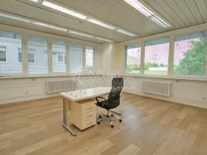 Pronájem kanceláře, Praha - Chodov, Roztylská, 650 m2