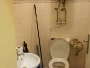 Pronájem obchodního prostoru, Kladno, Komenského, 57 m2