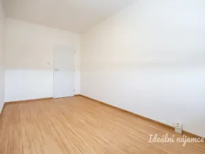 Pronájem bytu 2+kk, Praha, Lessnerova, 43 m2