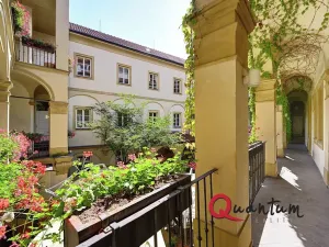 Pronájem kanceláře, Praha - Hradčany, Loretánské náměstí, 28 m2