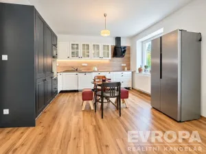 Pronájem bytu 3+kk, Tuchoměřice, U Kopečku, 110 m2