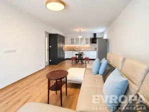 Pronájem bytu 3+kk, Tuchoměřice, U Kopečku, 110 m2