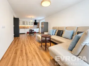 Pronájem bytu 3+kk, Tuchoměřice, U Kopečku, 110 m2
