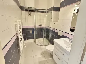 Pronájem bytu 2+kk, Praha, Čajkovského, 52 m2