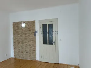 Pronájem bytu 2+kk, Praha, Čajkovského, 52 m2