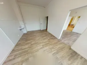 Pronájem ordinace, Ostrava - Poruba, Francouzská, 87 m2