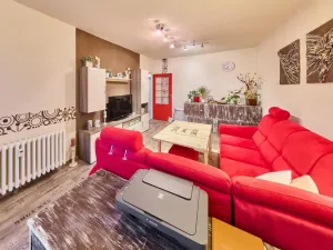 Prodej bytu 3+1, Hradec Králové - Nový Hradec Králové, třída Edvarda Beneše, 79 m2