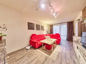 Prodej bytu 3+1, Hradec Králové - Nový Hradec Králové, třída Edvarda Beneše, 79 m2