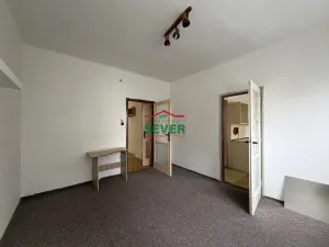 Prodej bytu 2+1, Teplice - Řetenice, Duchcovská, 52 m2