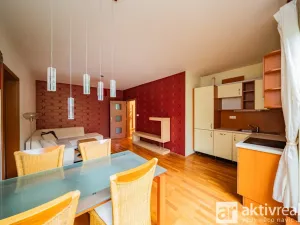 Pronájem bytu 2+kk, Praha - Smíchov, Na Císařce, 49 m2