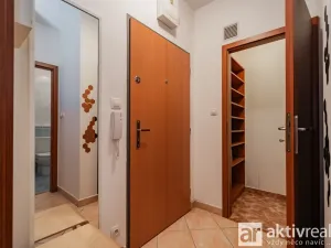 Pronájem bytu 2+kk, Praha - Smíchov, Na Císařce, 49 m2
