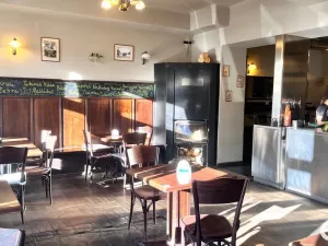 Pronájem restaurace, Praha, Nad Kolčavkou, 402 m2