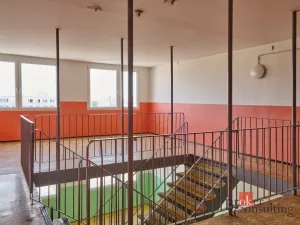 Prodej bytu 2+kk, Kladno - Kročehlavy, Holandská, 47 m2