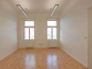 Pronájem kanceláře, Praha - Nové Město, Klimentská, 104 m2