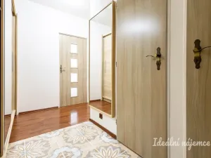 Pronájem bytu 2+kk, Praha - Komořany, Na Komořsku, 45 m2