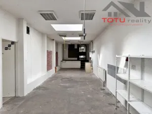 Pronájem garáže, Jaroměř, Hradecká, 45 m2