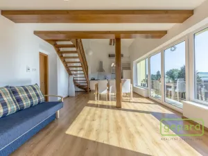 Prodej rodinného domu, Sedlčany, Seifertova, 204 m2