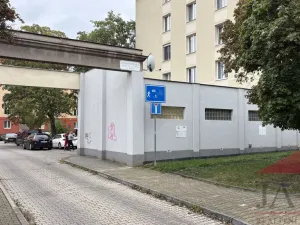 Prodej garáže, Plzeň, Francouzská třída, 26 m2
