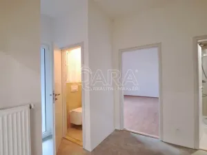 Pronájem bytu 2+kk, Praha - Holešovice, Komunardů, 49 m2