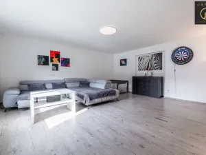 Prodej rodinného domu, Hředle, 203 m2