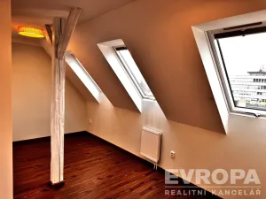 Prodej bytu 2+kk, Liberec - Liberec I-Staré Město, Vzdušná, 69 m2