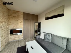 Pronájem bytu 1+kk, Třebíč - Nové Město, Na Kopcích, 51 m2