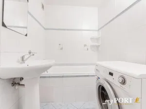 Prodej bytu 3+1, Hluboká nad Vltavou, Nerudova, 71 m2