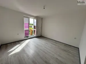 Pronájem bytu 2+1, Most, tř. Budovatelů, 56 m2