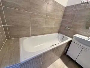Pronájem bytu 2+1, Most, tř. Budovatelů, 56 m2
