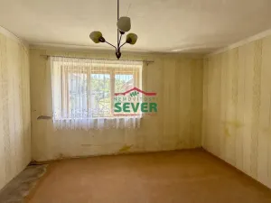 Prodej rodinného domu, Křesín - Levousy, 241 m2