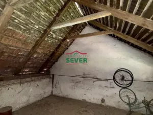 Prodej rodinného domu, Křesín - Levousy, 241 m2